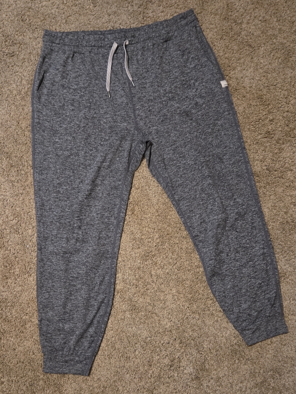 Vuori Performance Joggers